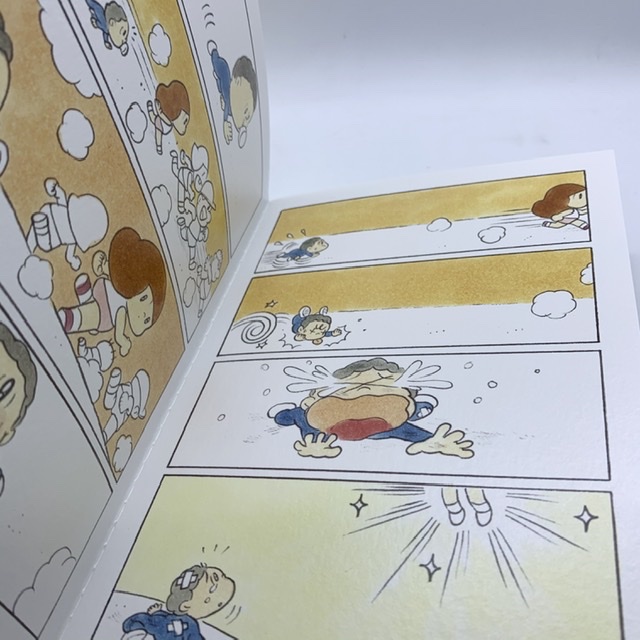 マムアンコミックブック 服