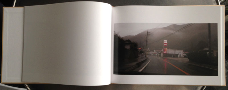 山口聡一郎写真集『FRONT WINDOW』